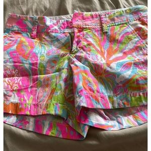 Brand new Lily Pulitzer shorts so cute for summer perfect condition!!☀️🌊🏝️